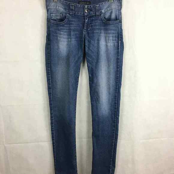 Guess Jeans Womens Sz 26 Skinny Low‎ Rise Medium Wash Blue Denim - Picture 1 of 9